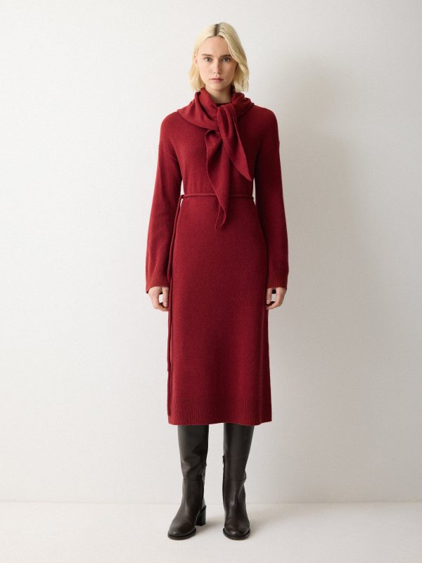 Triangular Scarf Knit Dress | Red